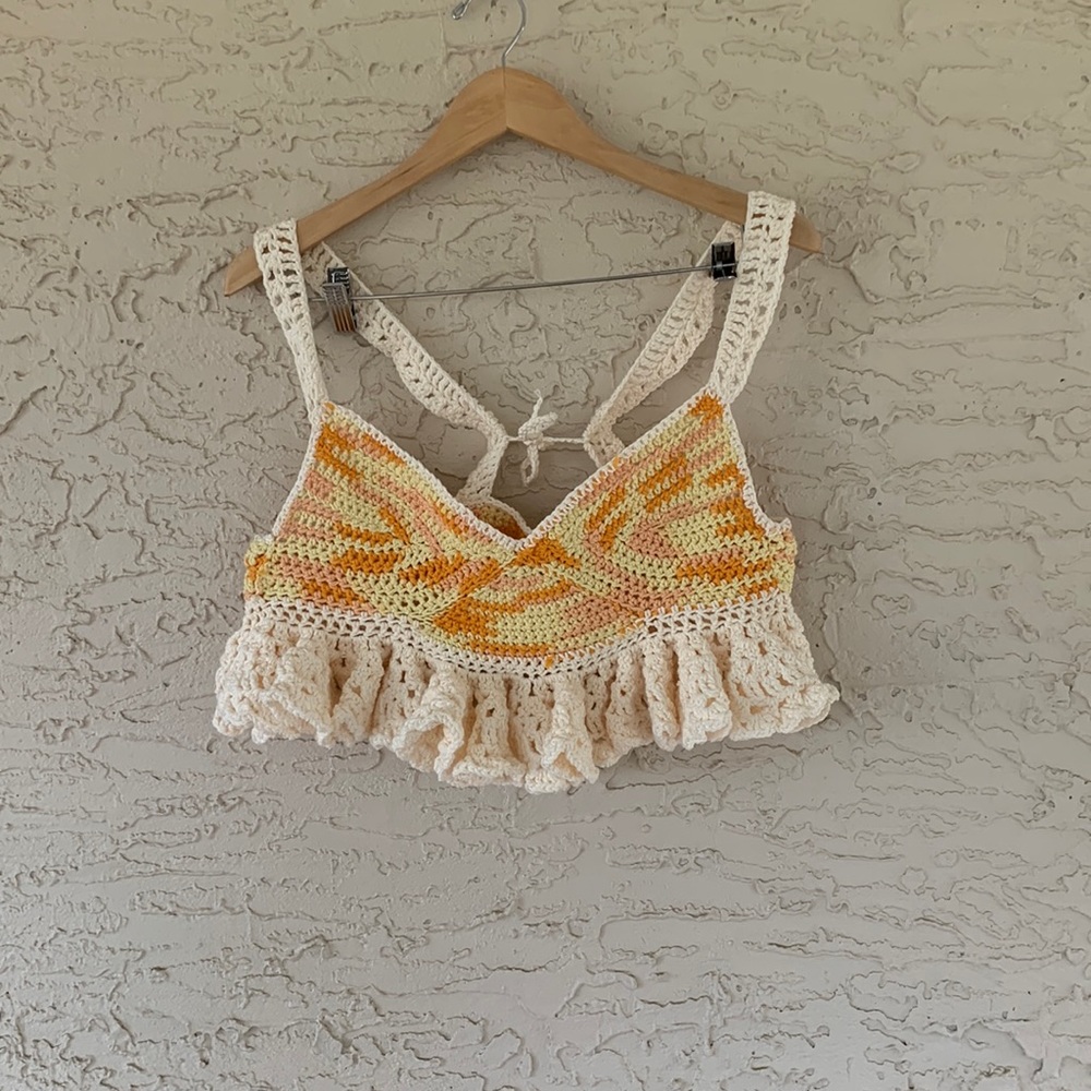 SIZE L/XL Handmade Crochet Crop Top
